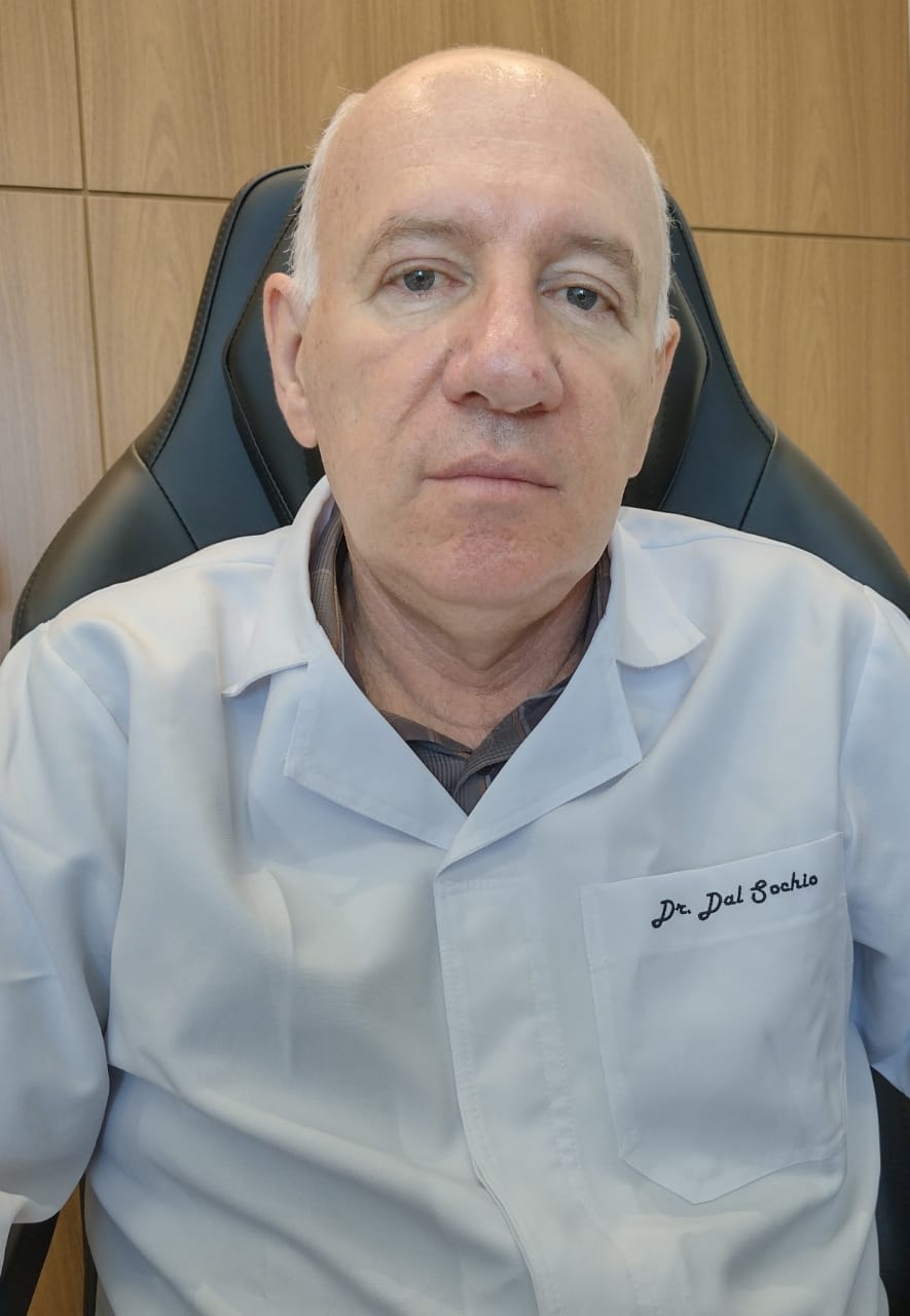 Dr. Fernando André Dal Sochio